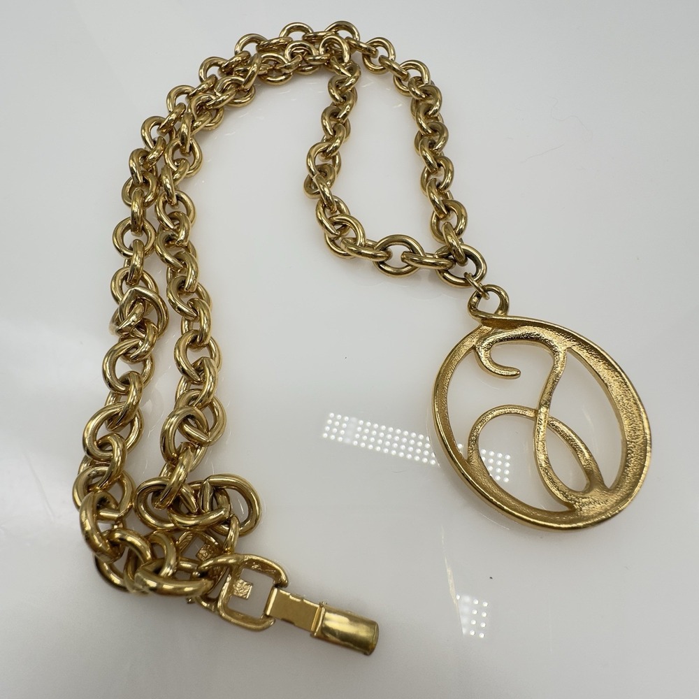 Vintage Givenchy Necklace Long Gold Tone Chain "G" Pendant Runway Modernist 70s - Picture 9 of 16